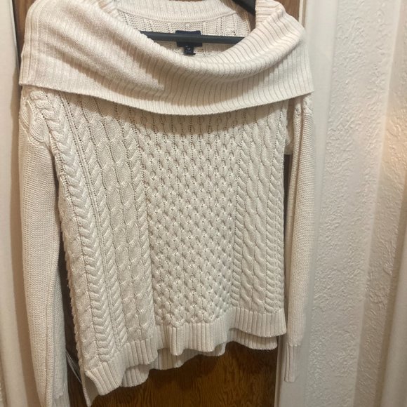 American Eagle Cowl Neck Sweater Chunky Knit Sweater Size Small Color White - Picture 7 of 10